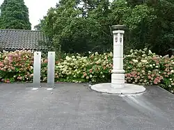 Oorlogsmonument Vredehofstraat (1953, 2000)