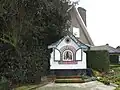 Bakstenen wegkapel gewijd aan Onze-Lieve-Vrouw