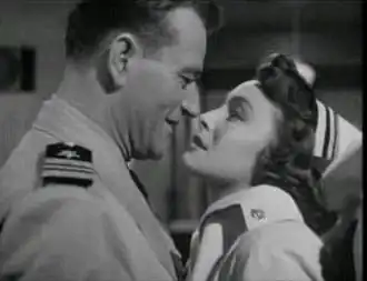 Patricia Neal en John Wayne in Operation Pacific