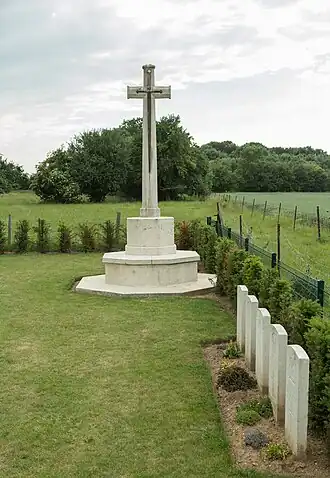 Cross of Sacrifice en Special Memorials