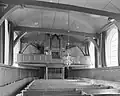Interieur met orgel