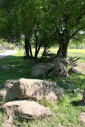 Östringer Steine I, dal van de beek Nette[6] in OS-Haste, Sprockhoff-Nr. 912-913