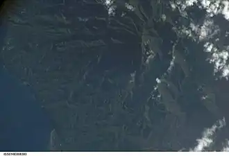 Satellietfoto met zicht op de Pico de São Tomé