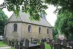 Hervormde kerk en kerkhof