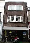 Winkel-woonhuis