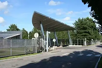 Toegang tot het hoofdkantoor van Outokumpu