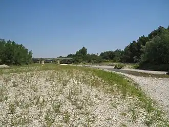 Bijna droge bedding van de Ouvèze, juni 2005