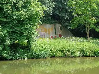 Nieuwe Hollandse Waterlinie Cluster 52 Batterijen aan de Overeindseweg: Aardwerken met emplacementen en wal.