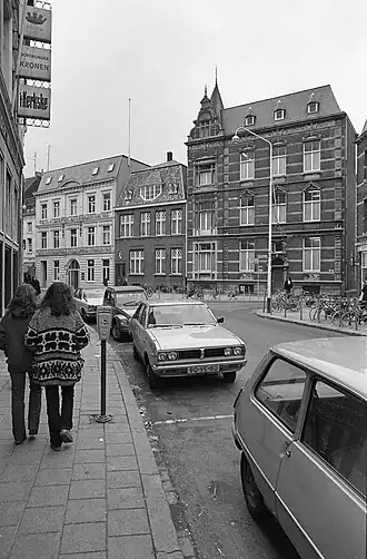 het voormalige belastingkantoor in 1979