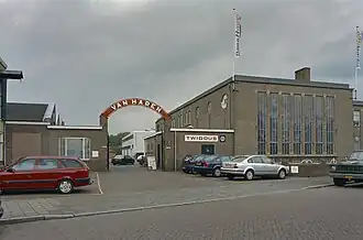 fabriekscomplex aan het Hoogeinde in Baardwijk