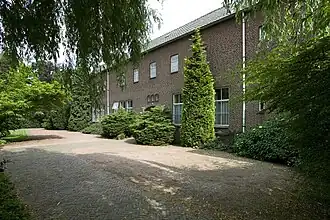 Voorgevel Clarissenklooster.