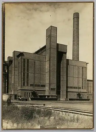 Velsen 1-9, ontwerp van A.H. van Rood