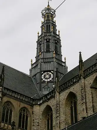 De vieringtoren