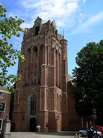 Aanzicht vanaf de Markt