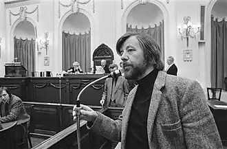 Van Gorkum als Kamerlid in 1974