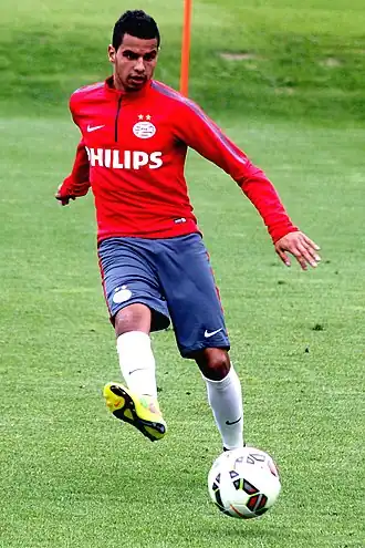 Maher op een training van PSV in 2014
