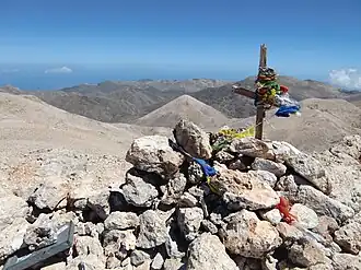 De top van de Pachnes