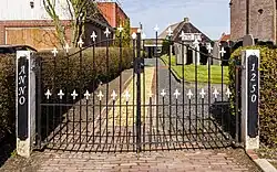 Hervormde kerk (Sint-Antoniuskerk) Toegangshek.