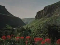 Uitzicht van het park op de vallei is grandioos