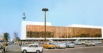 Palast der Republik in 1977
