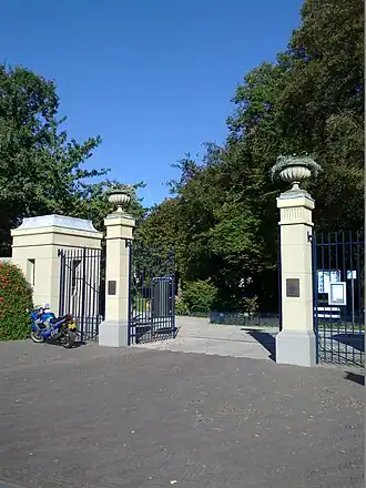 Hoofdingang van de Paleistuin aan de Prinsessewal