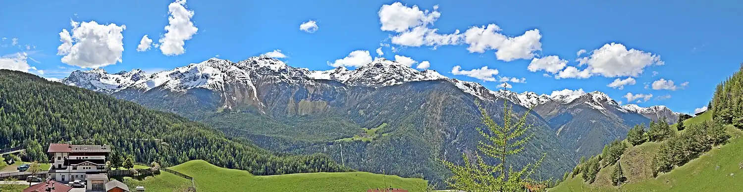 Geigenkamm gezien van Niederthai (Oost).