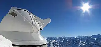 De sterrenwacht op de Pic du Midi de Bigorre wordt beheerd door de Université Paul Sabatier
