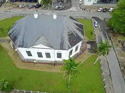 Kerkplein te Paramaribo