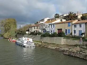Canal du Midi in Paraza