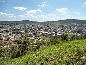 Panorama op Pará de Minas