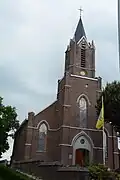 Parochiekerk Sint-Martinus met kerkhof