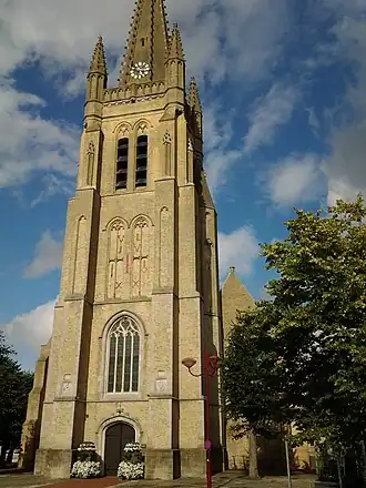 Parochiekerk Sint-Petrus en Paulus