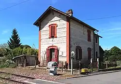 Overweg 89 bij Pujo.