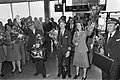 Aankomst van de bevrijde passagiers en bemanning op Schiphol op 6 september