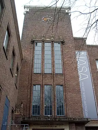 De ingang aan nummer 105 (2009)