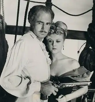 Patric Knowles en Angela Lansbury in Mutiny