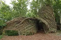 Ruaille Buaille van Patrick Dougherty