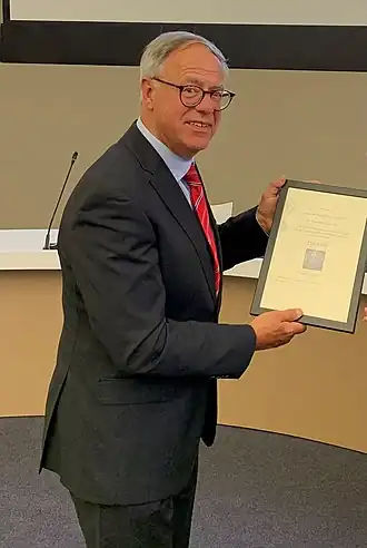 Eling bij de uitreiking van de Betto Deelmanprijs in 2021