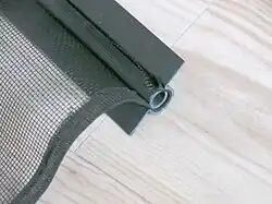 Diezelfde pees, in het profiel geklikt.