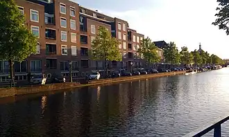 Studentencomplex De Pelikaanhof, Leiden, noordzijde