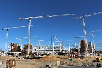 Het stadion tijdens de bouw, in mei 2016.