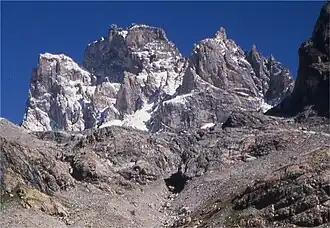 Zuidzijde van de Pic Sans Nom, gezien vanaf de Sélé gletsjer