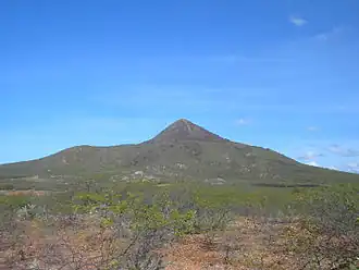 Pico do Cabugi (590 m) in Angicos