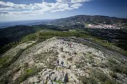 Uitzicht op Monchique vanaf de Picota