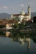 De Sint-Ursuskathedraal in Solothurn. Bisschopszetel van Bazel
