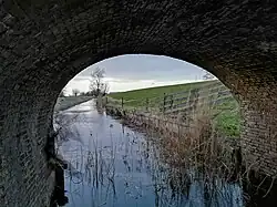 Onderzijde van de brug gezien richting Munnekezijl
