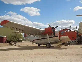 YC-125B van de Pima Air & Space Museum
