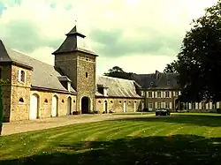 chateau Moulin Souverain