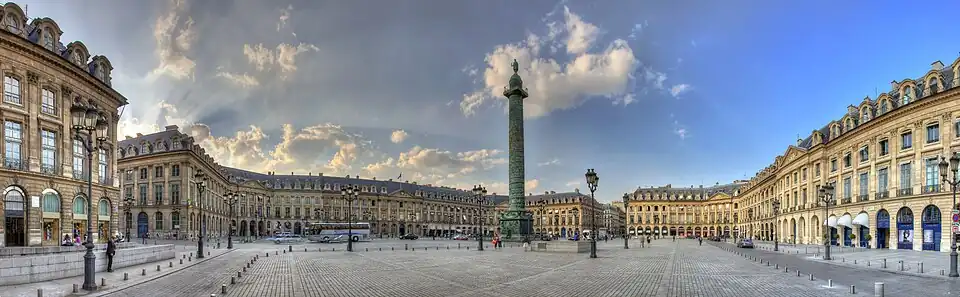Panorama van de Place Vendôme in 2011