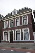 Herenhuis met eclectische details[1]